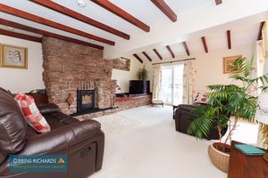 Sitting Room- click for photo gallery